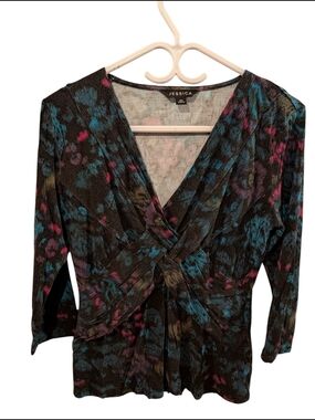 Jessica Women's Black Multi-Color Twist Front V-Neck Top